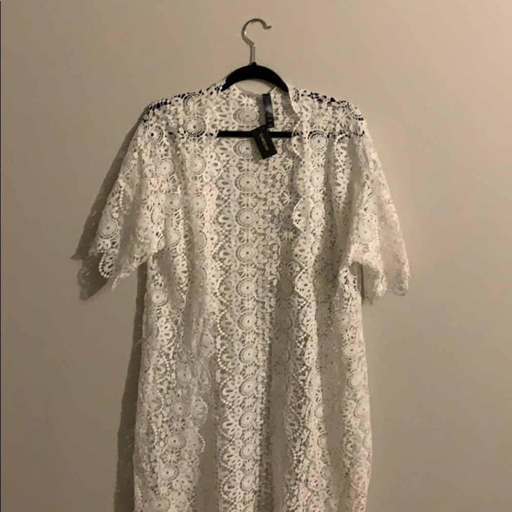 Bebe Long Cover Up